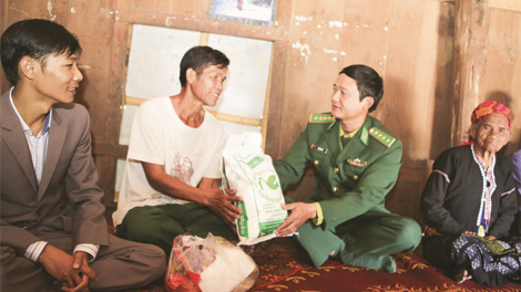 Dồn lực chăm lo Tết cho người nghèo, người hoàn cảnh khó khăn : Để Tết đến với mọi nhà. (Ngày 12/01/2020)