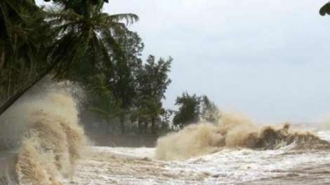 THỜI SỰ 21H30 ĐÊM 11/10/2021: Đêm nay bão số 8 sẽ vào biển Đông gây mưa lớn trên diện rộng ở khu vực Trung bộ và một phần phía Nam đồng bằng Bắc Bộ