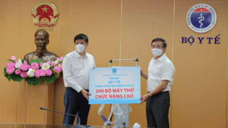 Petrovietnam tặng 200 máy thở phục vụ điều trị bệnh nhân Covid-19 nặng (20/08/2021)