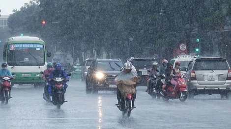 THỜI SỰ 12H TRƯA 23/10/2021: Từ hôm nay 23/10, mưa lớn diện rộng tiếp diễn ở khu vực từ Quảng Bình đến Phú Yên