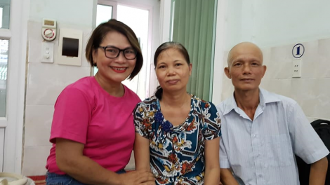 Người phụ nữ khuyết tật, kiên cường “chiến đấu” với bệnh ung thư (15/10/2021)