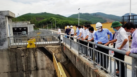 Ứng dụng khoa học công nghệ - giải pháp vận hành, quản lý an toàn hồ đập trước thiên tai (02/10/2021)