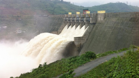 Đảm bảo an toàn công trình hồ đập mùa mưa bão (11/10/2021)