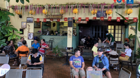 Đà Nẵng: Ngày đầu hàng quán, các dịch vụ mở cửa phục vụ tại chỗ (16/10/2021)