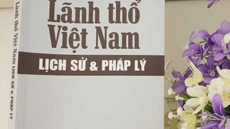 Giới thiệu cuốn sách "Lãnh thổ Việt Nam - Lịch sử và Pháp lý" (08/11/2021)