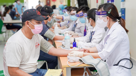 Dịch tăng trở lại: Chuẩn bị đủ các điều kiện ứng phó lâu dài! (6/11/2021)