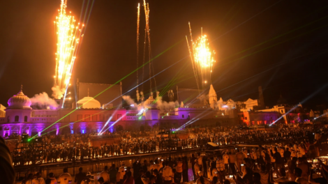 Ấn Độ “rực sáng” với lễ hội Diwali của người Hindu (07/11/2021)