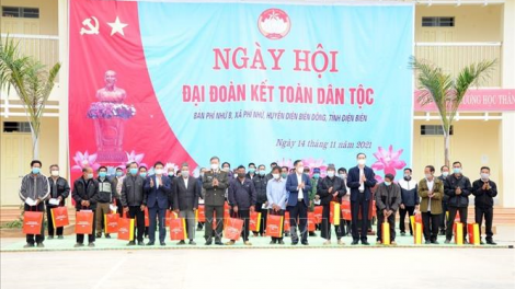 THỜI SỰ 6H SÁNG 15/11/2021: Đại tướng Tô Lâm dự “Ngày hội Đại đoàn kết toàn dân tộc” năm 2021 tại xã Phì Nhừ tỉnh Điện Biên.