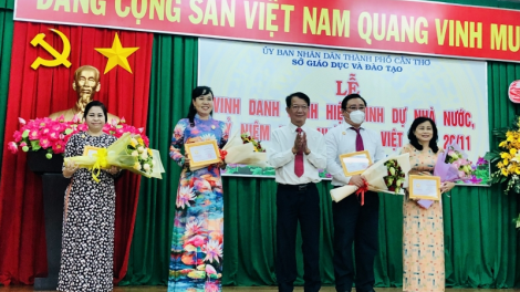 Cần Thơ tổ chức  vinh danh danh hiệu Nhà nước, kỷ niệm Ngày Nhà giáo Việt Nam 20/11 (16/11/2021)