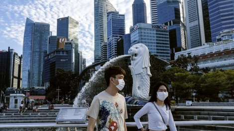 Covid-19 dần trở thành "bệnh đặc hữu" ở Singapore như thế nào? (13/12/2021)