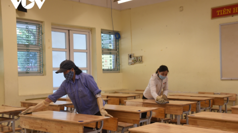 THỜI SỰ 12H TRƯA 05/12/2021: Các trường trung học phổ thông tại Hà Nội và nhiều địa phương sẵn sàng cho học sinh tới trường từ ngày mai.