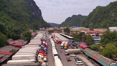 Nông sản ùn ứ tại nghiêm trọng cửa khẩu cần giải pháp lâu dài (17/12/2021)