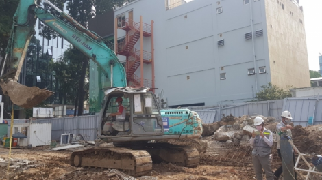 TPHCM: Công trình số 39 Phạm Ngọc Thạch bị dân tố cáo chiếm đất hẻm dân sinh (6/12/2021)