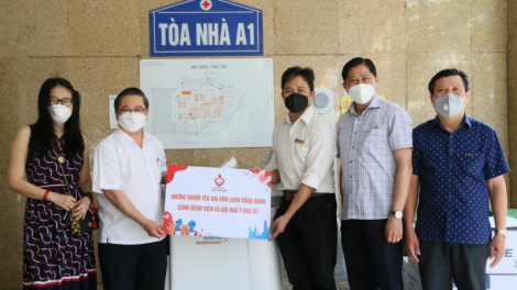 Lần đầu tiên tổ chức giải đấu Võ thuật tổng hợp tại Việt Nam (19/12/2021)
