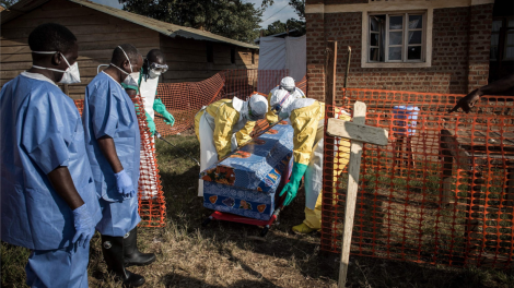 Dịch chồng dịch: Một số điểm nóng Covid hạ nhiệt- Báo động nguy cơ bùng phát Ebola tại châu Phi (17/2/2021)