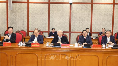 THỜI SỰ 12H TRƯA 18/2/2021: Tổng bí thư, Chủ tịch nước Nguyễn Phú Trọng chủ trì phiên họp đầu tiên của Bộ Chính trị và Ban bí thư khóa 13