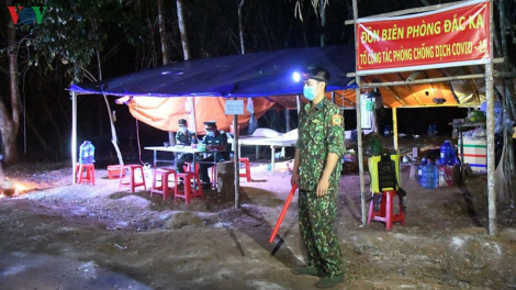 Bộ đội biên phòng quyết tâm chống dịch COVID-19 và tội phạm qua biên giới (1/2/2021)