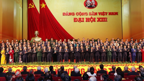 CỜ ĐẢNG GIỤC TA ĐI TỚI (01/02/2021)