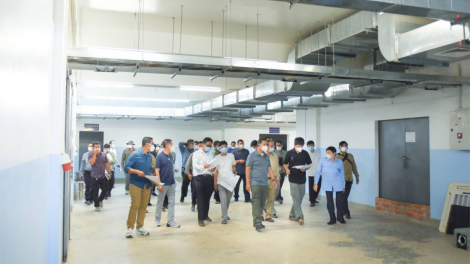 Campuchia gấp rút xây dựng “bệnh viện dã chiến” điều trị Covid-19 (14/03/2021)