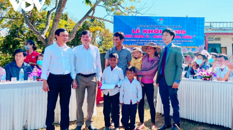 Học sinh Đắk Lắk góp sức xây Nhà nhân ái từ nguồn quỹ 1.000 đồng (15/3/2021)