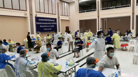 Lào: Điểm nóng Vientiane-dịch tăng trở lại, 13 người Việt mắc Covid-19 (28/4/2021)