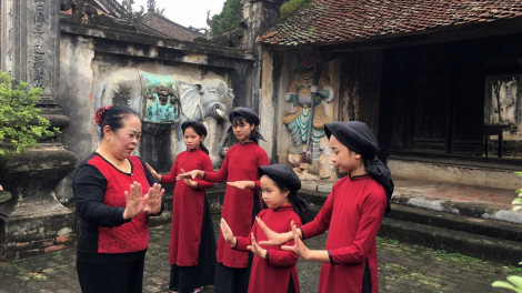 Gặp gỡ “bà trùm” phường Xoan cổ ở vùng đất Tổ (16/4/2021)