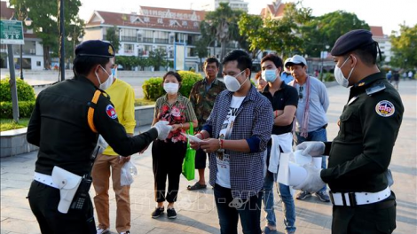 THỜI SỰ 21H30 ĐÊM 13/04/2021: Bộ Y tế cảnh báo nguy cơ lây truyền dịch COVID 19 từ Campuchia