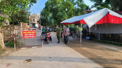 Bắc Ninh: Chuyển trạng thái phòng ngự sang chủ động tấn công dịch, đảm bảo sản xuất an toàn trong các KCN (10/5/2021)