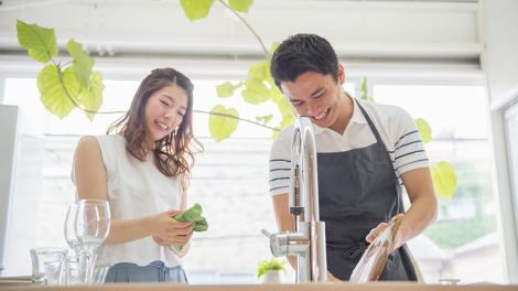 Bình đẳng và sẻ chia: Bí quyết giữ lửa hạnh phúc gia đình (6/5/2021)
