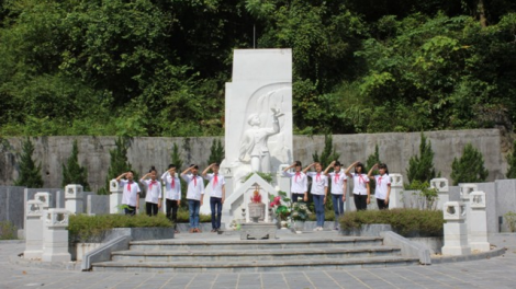 Thăm khu di tích lịch sử Kim Đồng - nơi Đội thiếu niên tiền phong được thành lập (14/5/2021)