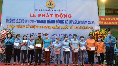 Chăm lo mọi mặt đời sống công nhân (03/05/2021)