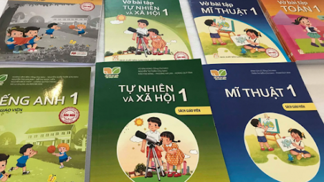 Giá SGK mới tăng “sốc”: Cần công khai, minh bạch (14/6/2021)
