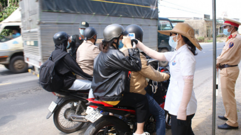 THỚI SỰ 21H30 ĐÊM 08/07/2021: Các địa phương chưa thống nhất việc cách ly người về từ vùng dịch theo hướng dẫn của Bộ Y tế