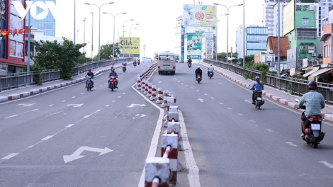 THỜI SỰ 18H CHIỀU 17/7/2021: Giãn cách theo Chỉ thị 16 đối với các tỉnh thành phía Nam từ 0h ngày 19-7 để thắt chặt hơn nhiệm vụ phòng chống dịch COVID-19