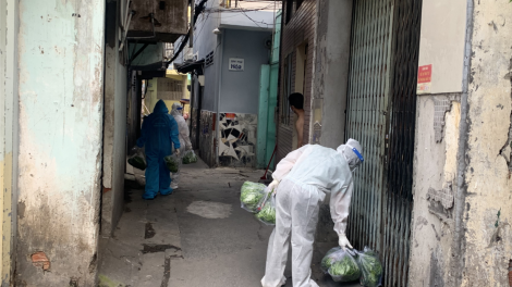 TP.HCM thí điểm cách ly F0 và F1 tại nhà (13/7/2021)