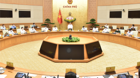 Thủ tướng: Cần chủ động, linh hoạt, sáng tạo, hài hòa giữa chống dịch và phát triển kinh tế - xã hội (01/07/2021)