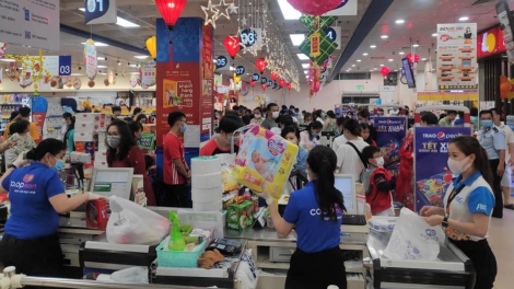 Cần Thơ: Chuẩn bị gần 600 tấn hàng hóa và hàng trăm điểm mua hàng phục vụ người dân (12/07/2101)