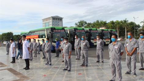 Quảng Nam: 10 xe ô tô xuất phát vào thành phố Hồ Chí Minh đón người dân về quê (21/07/2021)