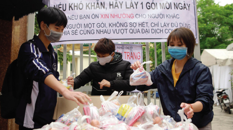 Hà Nội: Ấm lòng tinh thần tương thân tương ái (12/8/2021)