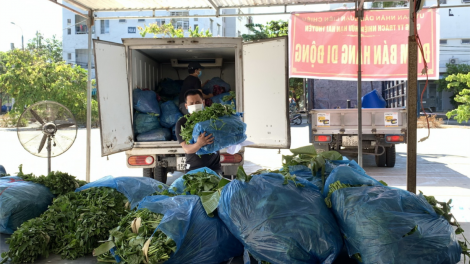 Đà Nẵng thêm 10 ngày “ai ở đâu thì ở đó”, người dân lo thiếu thực phẩm (25/7/2021)