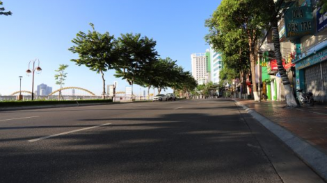 Người dân Đà Nẵng “ai ở đâu thì ở đó” (16/8/2021)