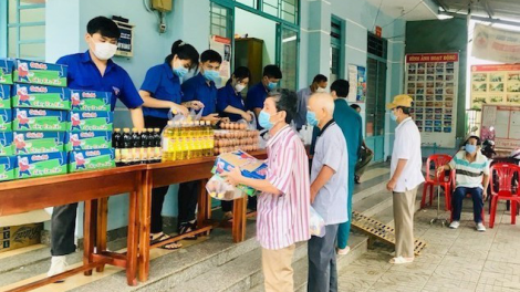 Chia sẻ, đồng hành với người lao động vượt qua dịch bệnh (21/8/2021)