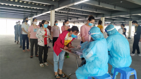 Quảng Ninh: Xét nghiệm sàng lọc Covid-19 trên diện rộng (12/8/2021)