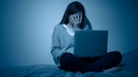 Giải pháp nào để ngăn chặn tình trạng trẻ em bị bóc lột tình dụng trên môi trường mạng? (13/8/2021)