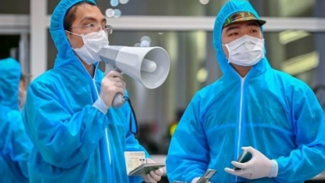 Ban chỉ đạo Quốc gia: Các địa phương cần triển khai ngay hệ thống đường dây nóng, các đội y tế cộng đồng đến từng khu dân cư (13/8/2021)