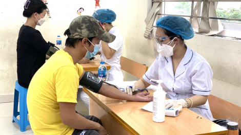 Bắt đầu thử nghiệm vaccine ARCT-154 công nghệ tương tự Pfizer,  Moderna (15/8/2021)