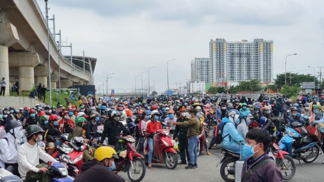 Phòng chống dịch lây lan từ những người rời Thành phố Hồ Chí Minh (16/08/2021)