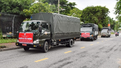 Kiên Giang: Những chuyến xe nghĩa tình đến với đồng bào vùng dịch TPHCM và Bình Dương (30/8/2021)