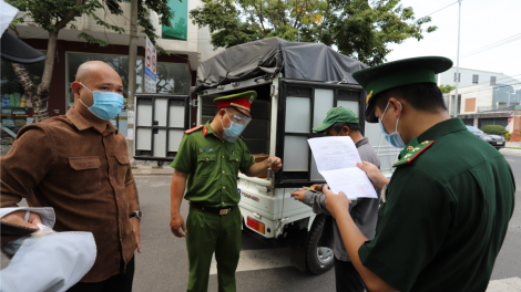Đà Nẵng: Nhiều bất cập trong việc cấp giấy thông hành (5/8/2021)