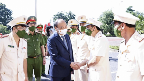 THỜI SỰ 18H CHIỀU 18/08/2021: Chủ tịch nước Nguyễn Xuân Phúc kiểm tra công tác đặc xá tại Bắc Giang